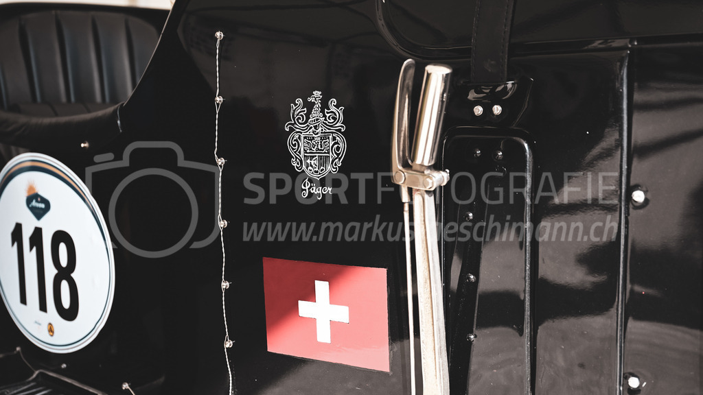 19. Arosa ClassicCar 2023 - 3. September 2023 | 19. Arosa ClassicCar 2023
Arosa, Schweiz
Handbremse des Alvis 12/70 Sport Special, Jahrgang 1938, von Jäger Harry aus Weisslingen (Startnummer 118).
@arosaclassiccar, @arosa.official, #arosaclassiccar, #arosa, #76curves, #classiccar
Bild: Sportfotografie Markus Aeschimann | www.markus-aeschimann.ch - Realisiert mit Pictrs.com