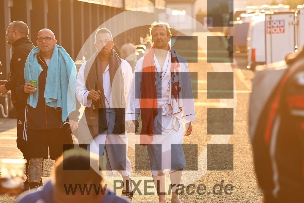social-20250824_08306 | Schöne Erinnerungen an spannende Momente - das festzuhalten ist unser Job. PIXELrace.de ist seit 2003 auf den Rennstrecken Europas unterwegs um die Action draußen beim Fahren und die wunderbare Stimmung imm Fahrerlager für euch einzufangen.