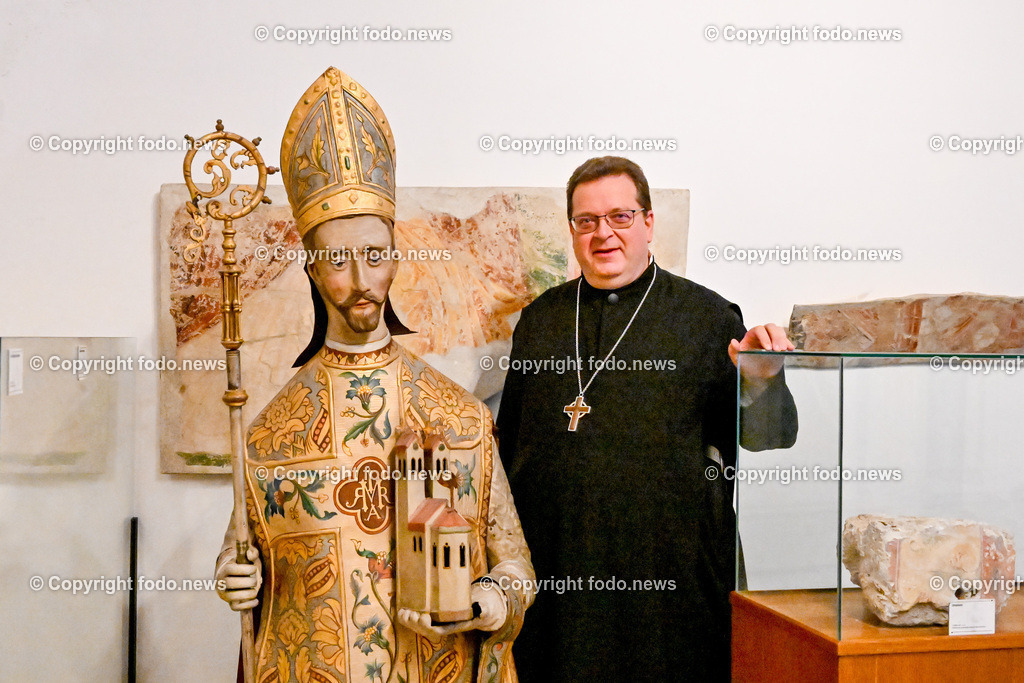 Stift Lambach_ 25.09.2023-13 | 25.09.2023, Lambach, AUT, Stift Lambach, im Bild Abt Maximilian mit Hl. Adalbero