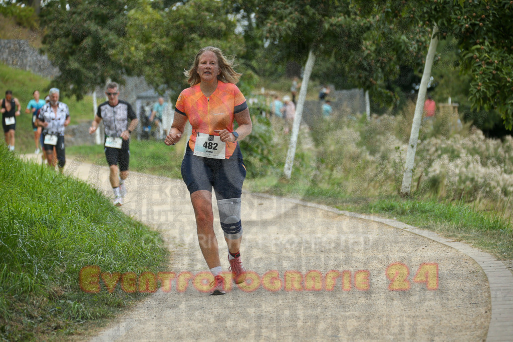 250824_1402_EX1_4717 | Sportfotografie im Rhein-Sieg Kreis, Köln, Bonn, NRW, Rheinland Pfalz, Hessen, etc. Unser Tätigkeitsfeld umfasst den Laufsport vom Volkslauf über den Marathon, Duathlon, Triathon bis zum Ultralauf wie Kölnpfad Ultra oder Schindertrail.