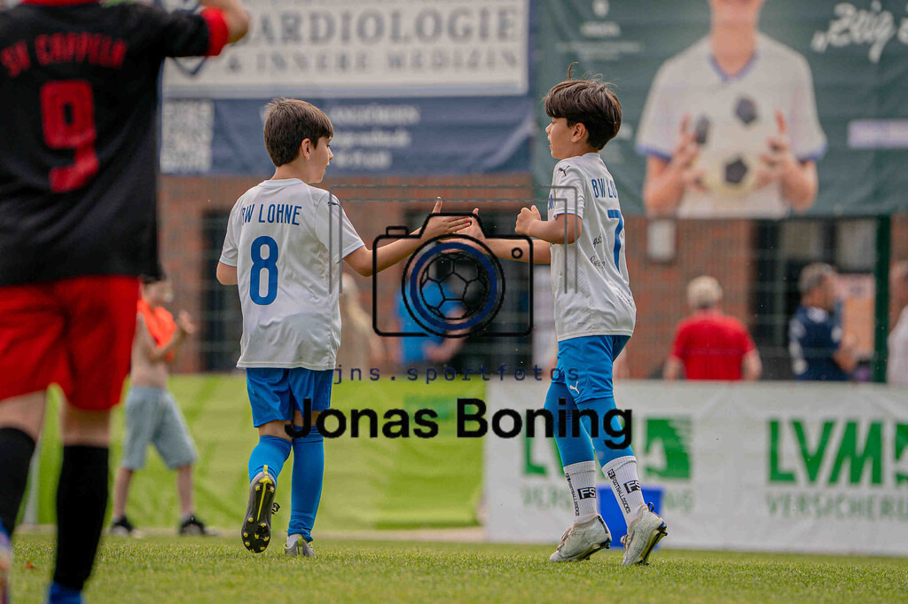 Fußball I E-Junioren I Saison 2025-2026 I OM-Cup Lüsche I Sonntag  I 23582 | jns.sportfotos - Realisiert mit Pictrs.com