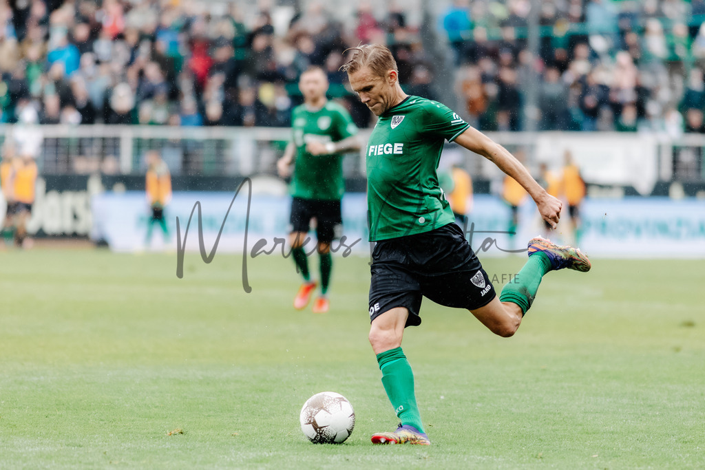 Regionalliga West, Saison 2022/2023, 13. Spieltag: SC Preußen Münster - 1. FC Düren | Regionalliga West, Saison 2022/2023, 13. Spieltag: SC Preußen Münster - 1. FC Düren am 22.10.2022 in Münster (Preußenstadion), Deutschland, Foto: sportfotografie.ms | Markus Paletta - Realisiert mit Pictrs.com