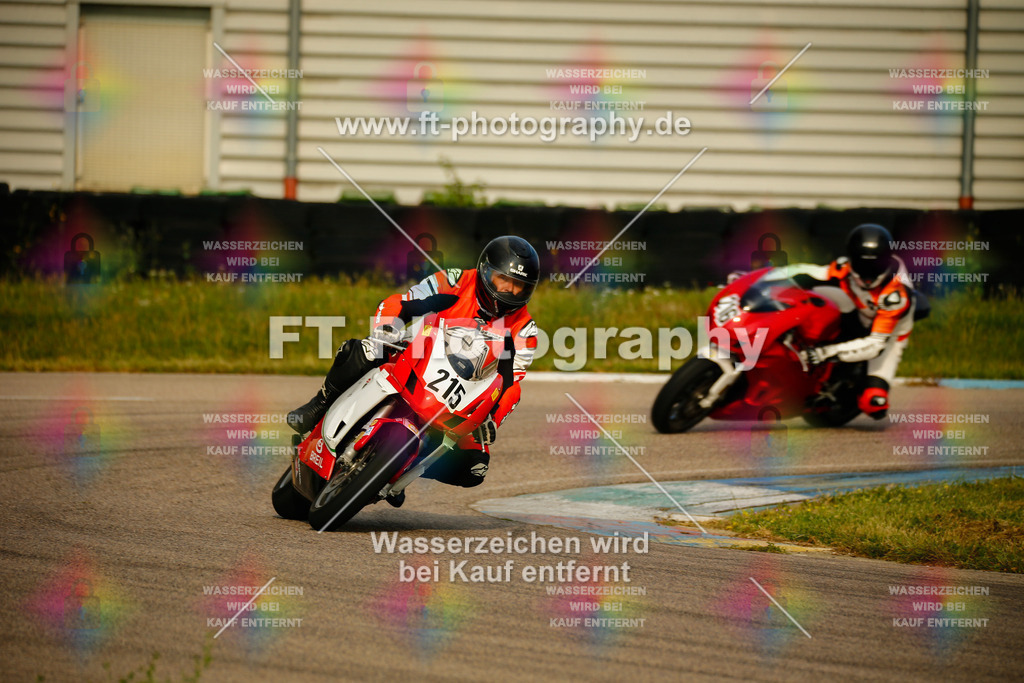 _MOT5099 | Hier findet Ihr Bilder von Touristenfahrten auf der Nürburgring Nordschleife oder von anderen Veranstaltungen die ich besucht habe. Viel Spass beim Durch Schauen 