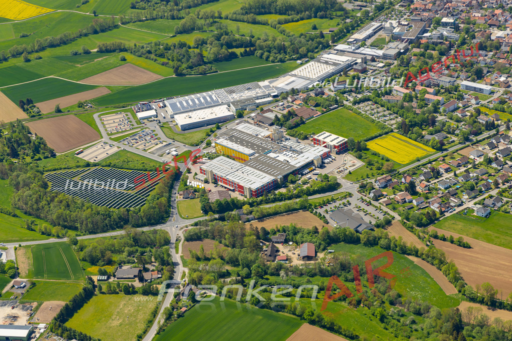 Aktuelles Luftbild von  Bad Rodach - Die Luftaufnahme wurde 2022 mittels UL-Flugzeug erstellt ( keine Drohne ) - hochauflösende Kamera-Systeme von  Canon -Beste Qualität - Für grossformatige Ausdrucke geeignet. Die Geschenkidee !