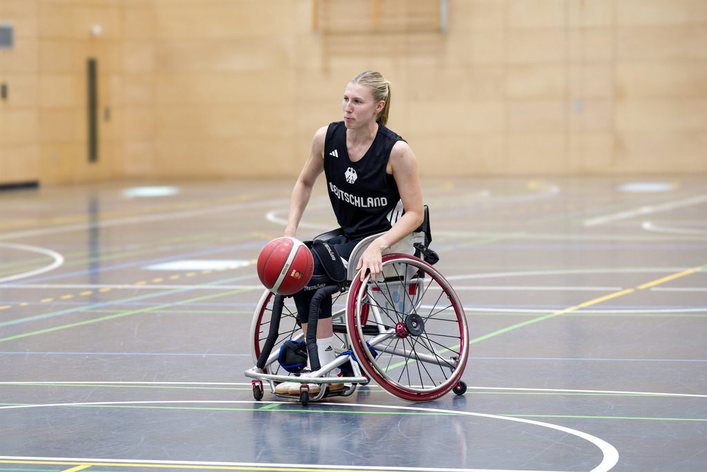Frauen  Nationalmannschft Rollstuhlbasketball 002 | Sportfotos und Eventgalerien von FX-Sportfotografie. Bilder von Fußball, Vereinsveranstaltungen und Events direkt ansehen und als Download bestellen. - Realisiert mit Pictrs.com
