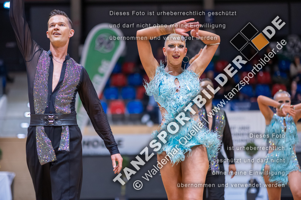 20260328-01287 | Hier finden Sie Tanz Bilder vom Latein und Standard Formationen tanzen. Sportbilder vom Tanzsport. Schöne Fotos und von Weltmeisterschaft, Europameisterschaft, Bundesliga, Regionalliga, Oberliga und Landesliga sowie von GOC Stuttgart, DanceComp, WM Bremen