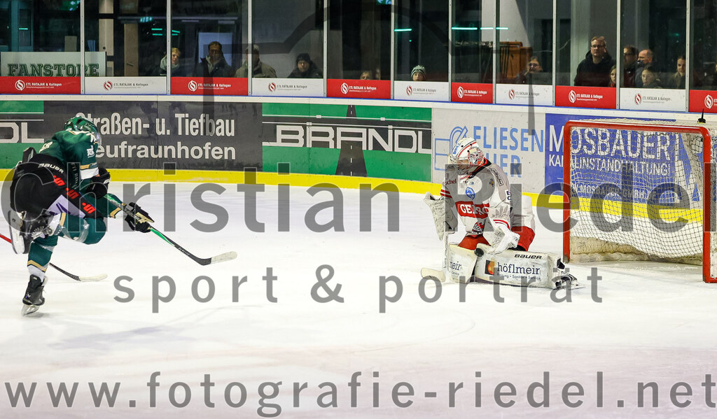2026-02-08_105_TSV_Erding_gegen_ECDC_Memmingen_Indians | Erding, Deutschland, 08.02.2026:Eishockey, Oberliga Süd 2025 / 2026, 45. Spieltag, TSV Erding gegen ECDC Memmingen Indians, Endergebnis: Foto: Christian Riedel / fotografie-riedel.net