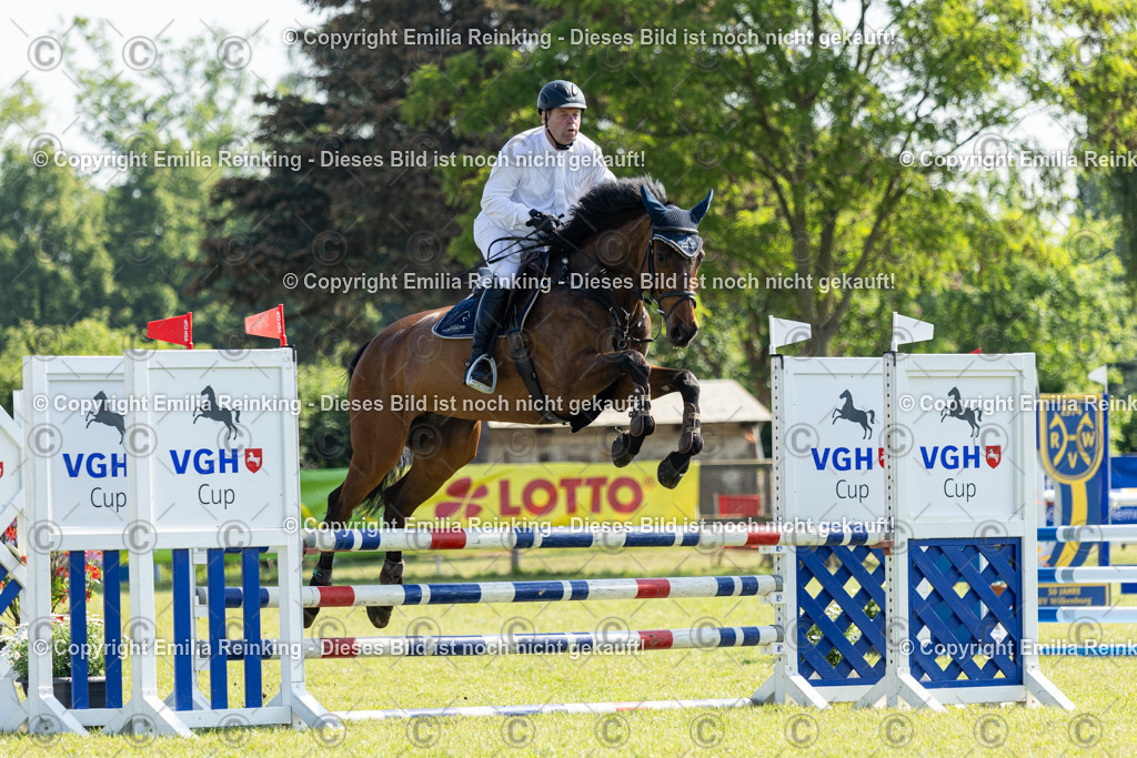 CL5A8192 | Emilia Reinking Fotografie - Realisiert mit Pictrs.com