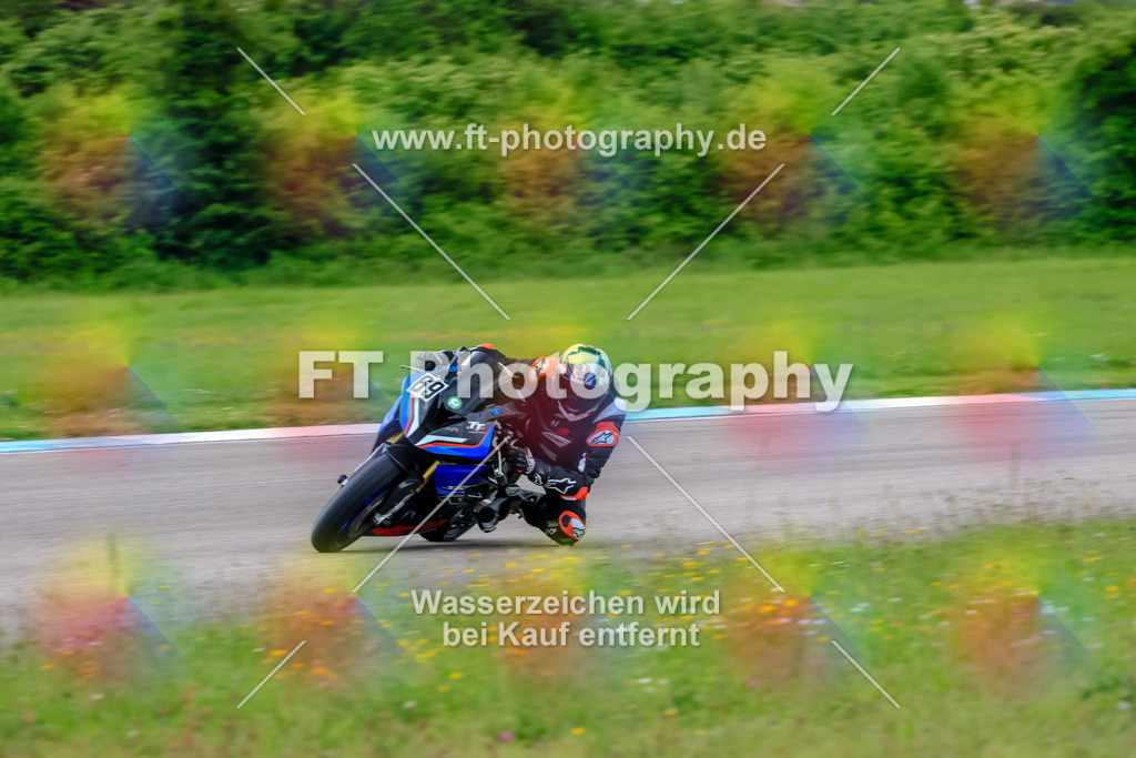 MotoTeam-3598 | Hier findet Ihr Bilder von Touristenfahrten auf der Nürburgring Nordschleife oder von anderen Veranstaltungen die ich besucht habe. Viel Spass beim Durch Schauen 