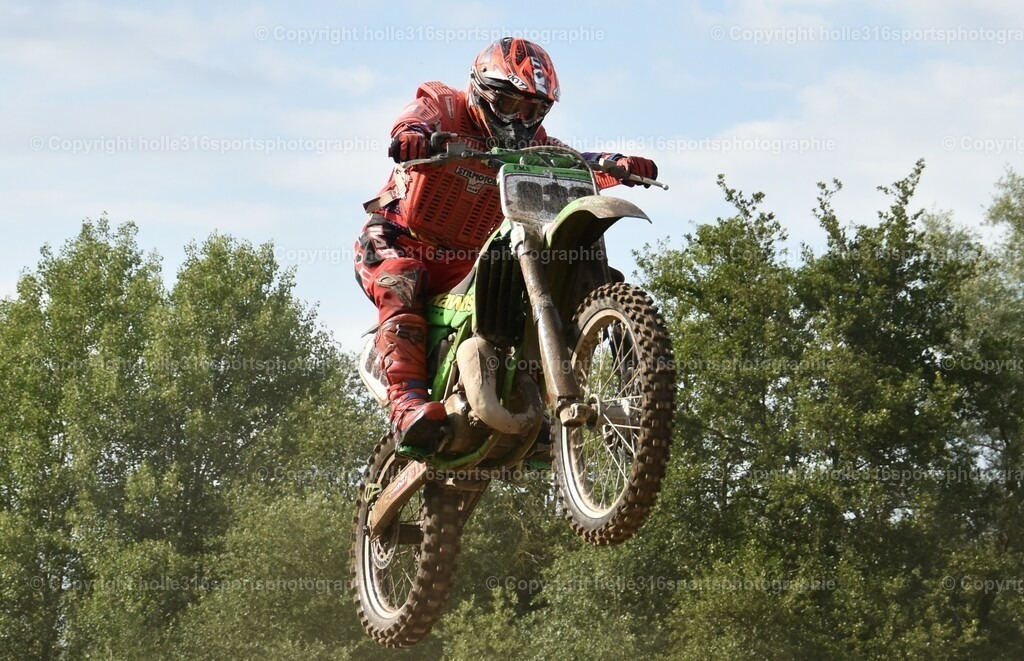 DSC_0412 (2) | Sportfotografie , Motorsport, Motoross, Reitsport, Mointainbike, Enduro,
Landschaft , Outdoor, Eventfotografie, Landschaft, Bilder online bestellen - Realisiert mit Pictrs.com