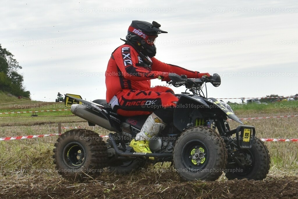 DSC_0081 (2) | Sportfotografie , Motorsport, Motoross, Reitsport, Mointainbike, Enduro,
Landschaft , Outdoor, Eventfotografie, Landschaft, Bilder online bestellen - Realisiert mit Pictrs.com