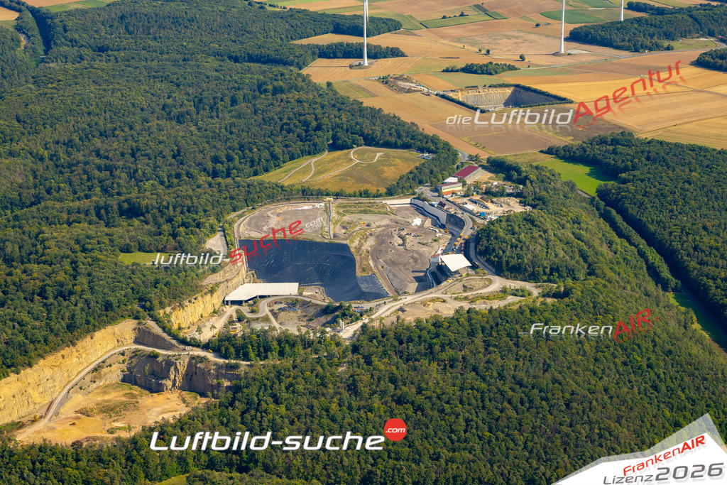 Das Luftbild zeigt : Wirmsthal Euerdorf - Die Luftaufnahme wurde 2024 vom UL-Flugzeug aus erstellt ( keine Drohne ) - Hochauflösende Luftaufnahme - Für grossformatige Ausdrucke geeignet. Die Geschenkidee !Mit Lizenz und Bildrechte bestellbar