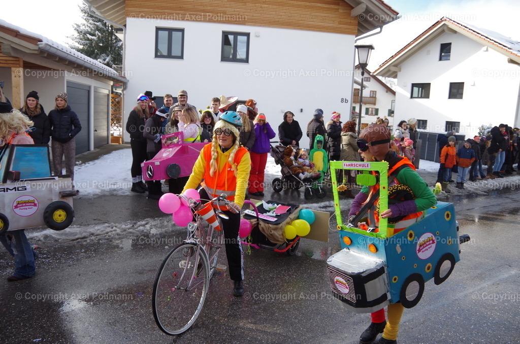 IMGP2415 | fotografiert von Axel PollmannLeonhardi Wallfahrt Benediktbeuern und Murnau, Fronleichnam, Fasching, Landschaft im Loisachtal und Benediktbeuern  - Realisiert mit Pictrs.com