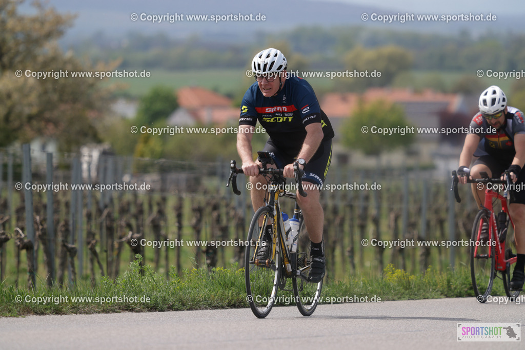 368A5730 | Neusiedlersee Radmarathon 2026@sportshot_your_pictrs #yourpictures#roadtowm2029 #nrm #neusiedlerseeradmarathon #neusiedlersee #neusiedlerseetourismus #burgenland #mörbisch #nrm26 #burgenlandtourismus #voglundco #poweredbyburgenlandtourismus #radsport #rad #marathon #ucigranfondo #visitburgenland #ucigranfondoworldseries