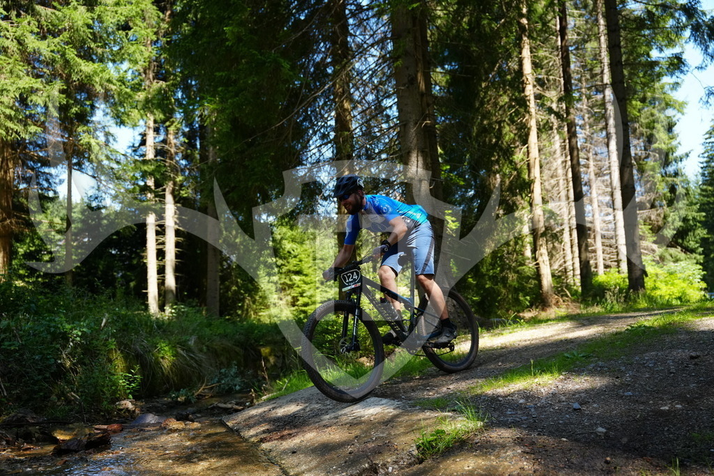 FC101877 | Fotogalerie der Treibjagd im Dunkelwald - Dein MTB Etappenrennen im Erzgebirge - Realisiert mit Pictrs.com