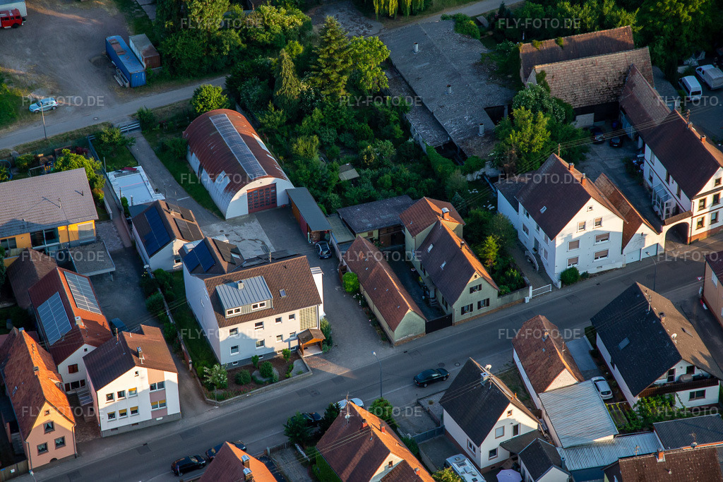 Luftbild: Saarstr- in Kandel im Bundesland Rheinland-Pfalz in Deutschland. Foto: IMG_136293.jpg vom 07.06.2023 durch Werner Riehm/FLY-FOTO.de