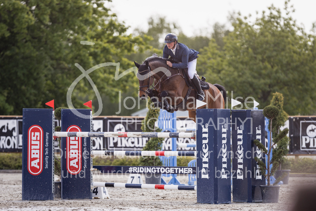 230519_MayDays_M__-Spr-932 | Deine schönsten Turniermomente als professionelle Fotos! Entdecke hochwertige Pferdesport-Fotografie im Online-Shop. Jetzt Fotos finden & bestellen!