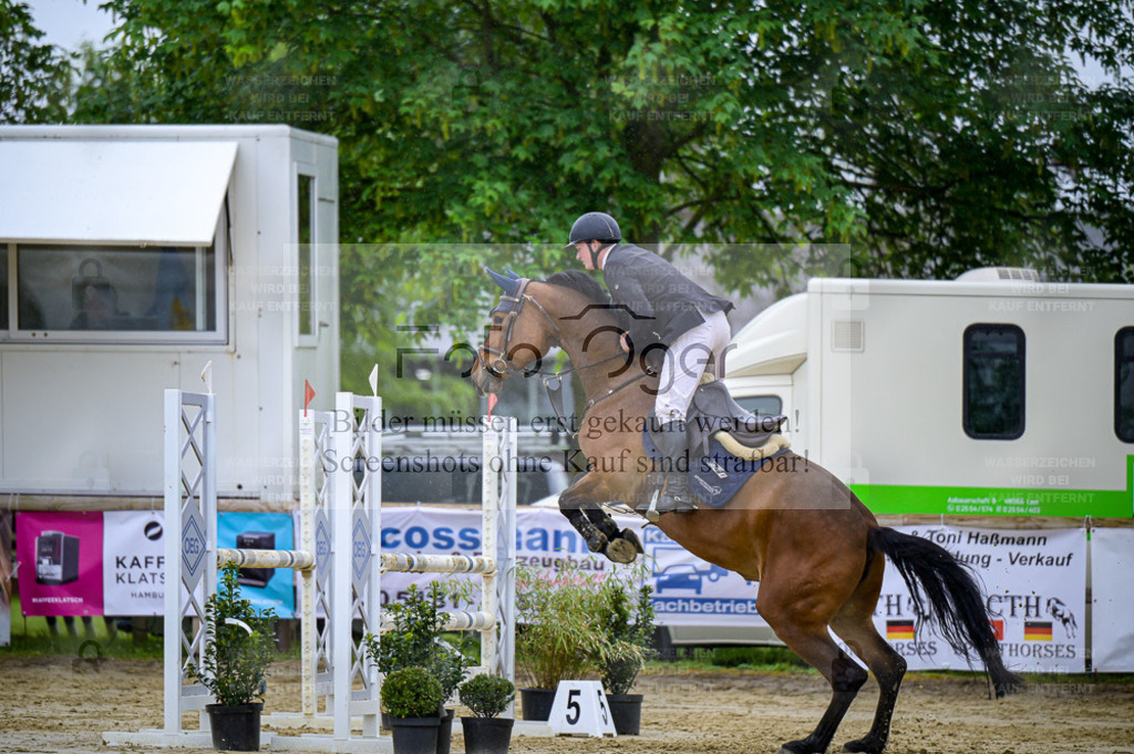 Reitturnier Lienen | Entdecke hochwertige Reitturnierfotos von Foto Oger. Professionell, emotional und authentisch – jetzt Lieblingsmomente im Shop bestellen. - Realisiert mit Pictrs.com
