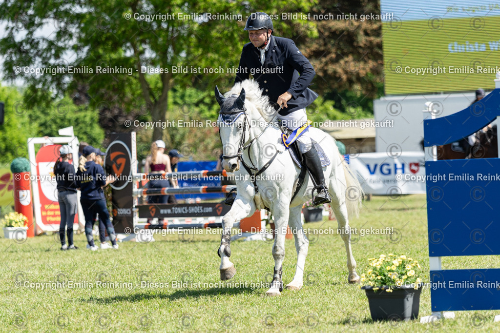 CL5A8081 | Emilia Reinking Fotografie - Realisiert mit Pictrs.com