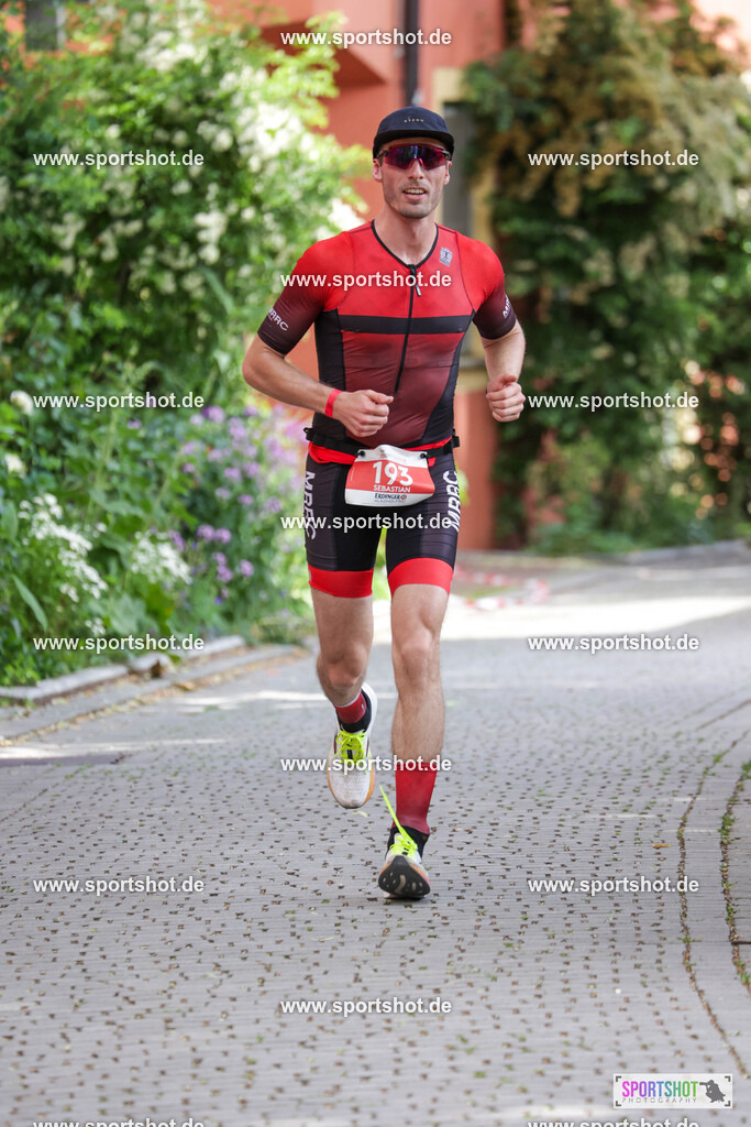 KSZ_8515 | Stadttriathlon Erding 2025. #yourpictrs #sportshot_your_pictrs @Sportshotphotography #stadttriathlonerding Copyright: www.sportshot.de