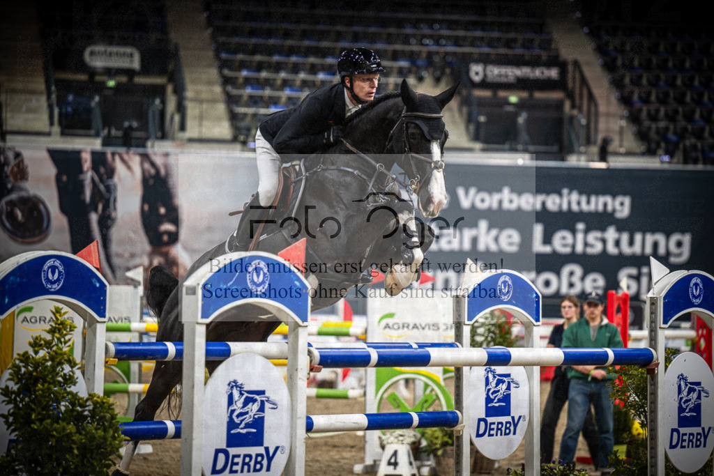 DOS_2966 | Entdecke hochwertige Reitturnierfotos von Foto Oger. Professionell, emotional und authentisch – jetzt Lieblingsmomente im Shop bestellen.Deutschlandweite Turnierfotografie. - Realisiert mit Pictrs.com
