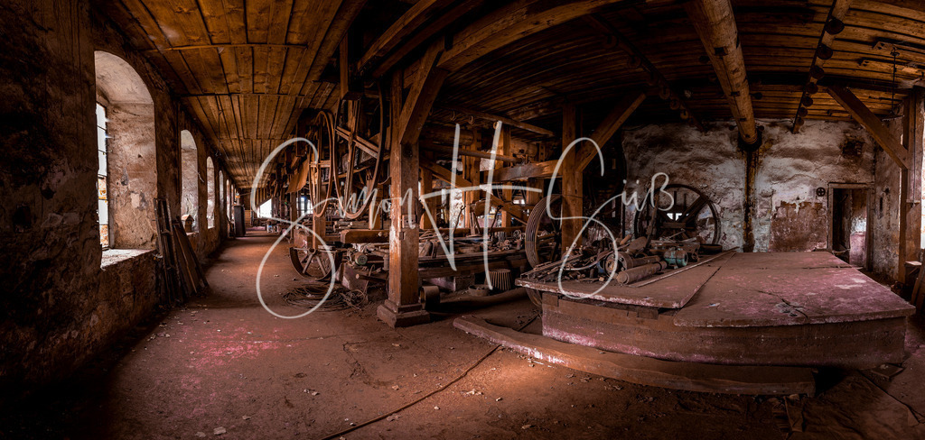 Schleife Münchshof | simonsuess - Realisiert mit Pictrs.com