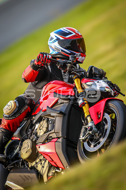 2900-250910-OSL-003_2900 | Deine Full-Service-Agentur für ✔️Videoproduktionen und ✔️Motorsportfotografie Jetzt Angebot anfragen!