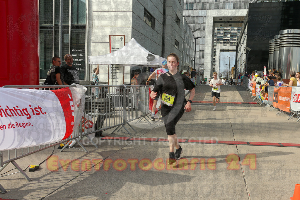 250920_1534_EX1_0058 | Sportfotografie im Rhein-Sieg Kreis, Köln, Bonn, NRW, Rheinland Pfalz, Hessen, etc. Unser Tätigkeitsfeld umfasst den Laufsport vom Volkslauf über den Marathon, Duathlon, Triathon bis zum Ultralauf wie Kölnpfad Ultra oder Schindertrail.