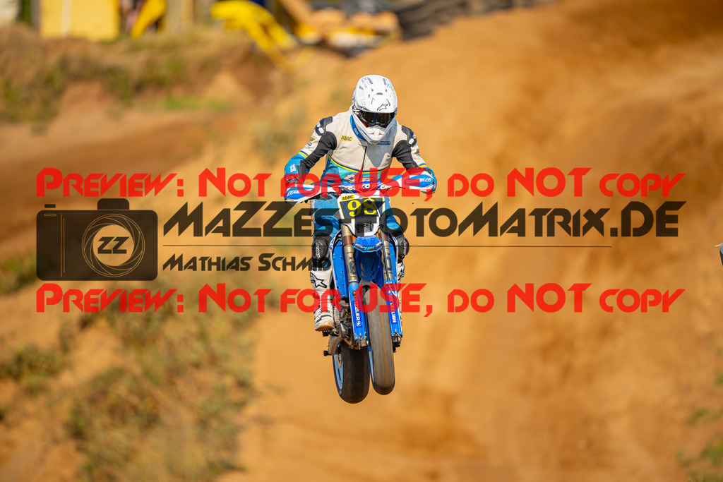 MaZZes-Fotomatrix-20260815-602305 | S2