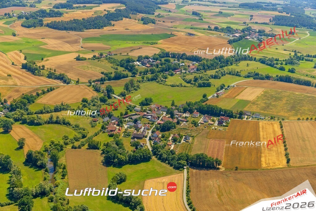 Luftaufnahme von Lanzenreuth Thurnau Bild- Das Luftbild wurde 2025 vom UL-Flugzeug heraus erstellt ( keine Drohne ) - Hochauflösende Luftaufnahme -Nicht vergleichbar mit Google Maps oder Satelittenbilder- Die Geschenkidee !Mit Lizenz und Bildrechte bestellbar