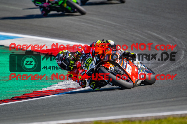 MaZZes_Fotomatrix-220422-93825 | Fotograf Mathias Schmid
Sportfotograf,
Eventfotograf,
Hochzeitsfotograf,
Portraitfotograf