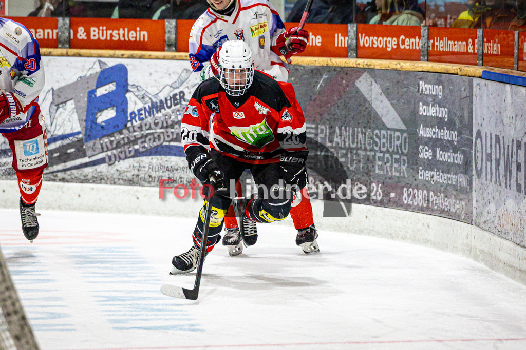 Peißenberg MINERS U20 gegen EC Peiting U20 | Eishockey Bayernliga U20 Vorrunde, Peißenberg MINERS U20 gegen EC Peiting U20, 20260228,Aktion,2026-02-28 in Peißenberg (flatbuy Arena Peißenberg), Copyright: WolfgangxLindner www.foto-lindner.de