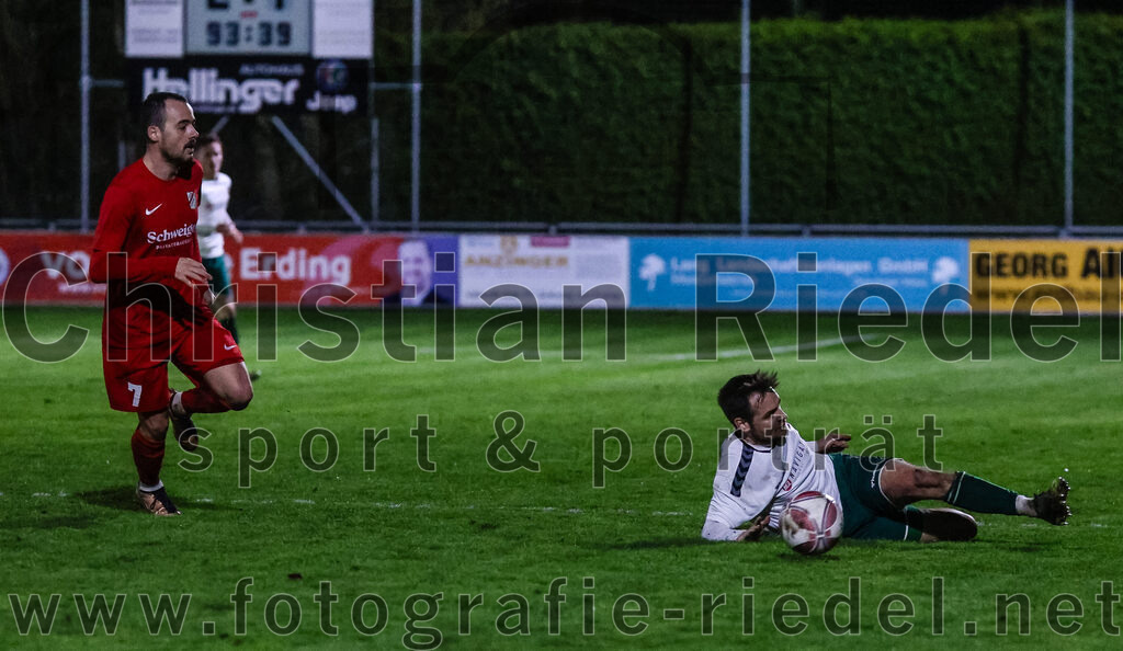 2024-03-28_120_FC_Schwaig_gegen_VfB_Forstinning | Oberding, Deutschland, 28.03.2024:
Fußball, Landesliga Südost 2023 / 2024, 27. Spieltag, FC Schwaig gegen VfB Forstinning, Endergebnis: 2:1

Dimitar Kirchev (VfB Forstinning, #7), Tobias Bartl (FC Schwaig, #37)

Foto: Christian Riedel / fotografie-riedel.net