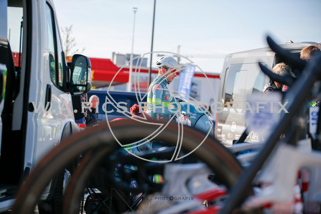 ..... | WELS, AUSTRIA, 27.April 24, 63 RAIFFEISEN KIRSCHBLÜTENRENNEN, Image shows: Photo: WAPICS / Andreas Willdoner