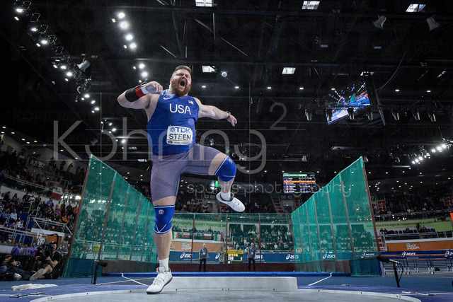 World Athletics Indoor Championships Kujawy Pomorze 26, 22.03.2026 | TORUN, POLAND - MARCH 22:  Roger STEEN (USA) competes in the men's shot put during the World Athletics Indoor Championships Kujawy Pomorze 26 on day 3 / session 1 at Kujawsko-Pomorska Arena Torun on March 22, 2026 in Torun, Poland. 