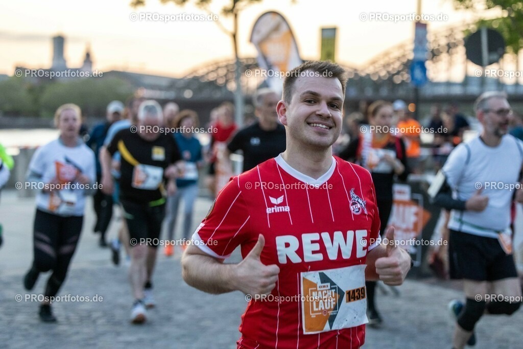 16. OBI Nachtlauf des ASV Koeln; Koeln, 17.05.23 | Impressionen vom 16. OBI Nachtlauf des ASV Koeln am 17.05.23 an Rheinpromenade und Tanzbrunnen in Koeln (Deutschland). Foto: BEAUTIFUL SPORTS/Ulrich Fassbender