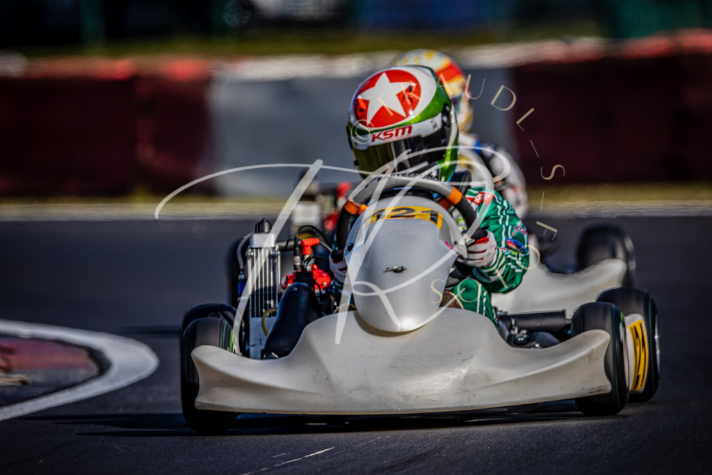 7EC4B861-3DA8-4A6F-ADE2-4AA7CAB424B6 | traudl_s_fotos