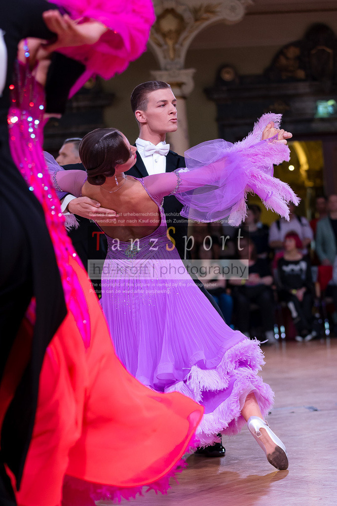 20240706_WDSF_RS_Std_9685 | Tanzsportbilder, Standardtanz, Lateintanz, WDSF, DTV, LTVB, dancecomp, goc, hessen tanzt, blaues band der spree, walzer, tango, wiener walzer, slowfox, quickstepp, samba, rumba, cha-cha-cha, paso doble. jive, hd-kroft photography, turniertanzsport