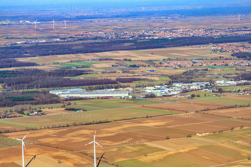Luftbild: Gewerbegebiet Horst von Süden im Ortsteil Minderslachen in Kandel im Bundesland Rheinland-Pfalz in Deutschland. Foto: IMG_37513.jpg vom 07.02.2011 durch Werner Riehm/FLY-FOTO.de