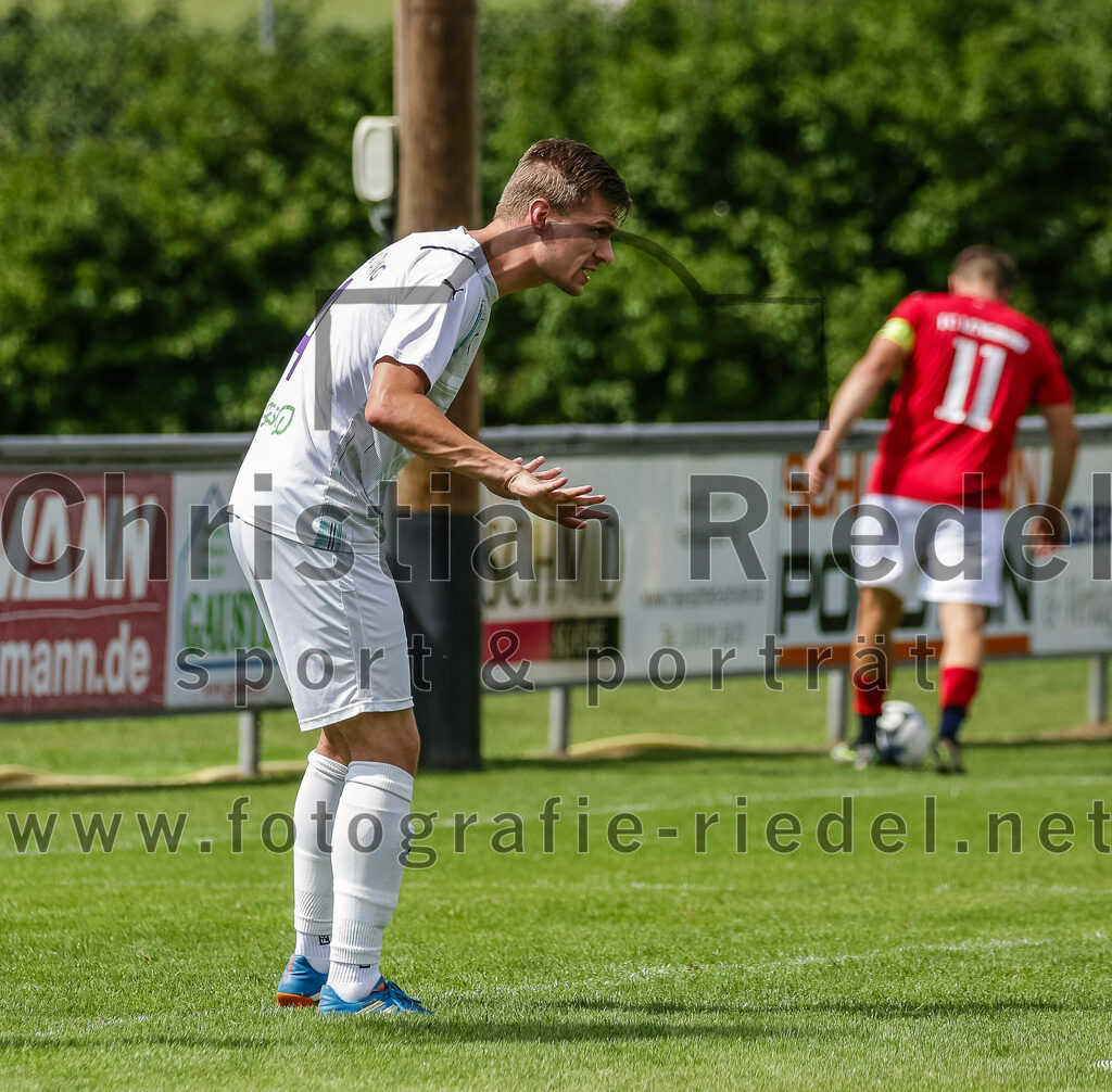 2023-07-30_068_FC_Lengdorf_gegen_SpVgg_Altenerding | Lengdorf, Deutschland, 30.07.2023:
Fußball, Kreisliga 2023 / 2024, 1. Spieltag, FC Lengdorf gegen SpVgg Altenerding, Endergebnis: 1:1

Maximilian Supe (SpVgg Altenerding, #4)

Foto: Christian Riedel / fotografie-riedel.net