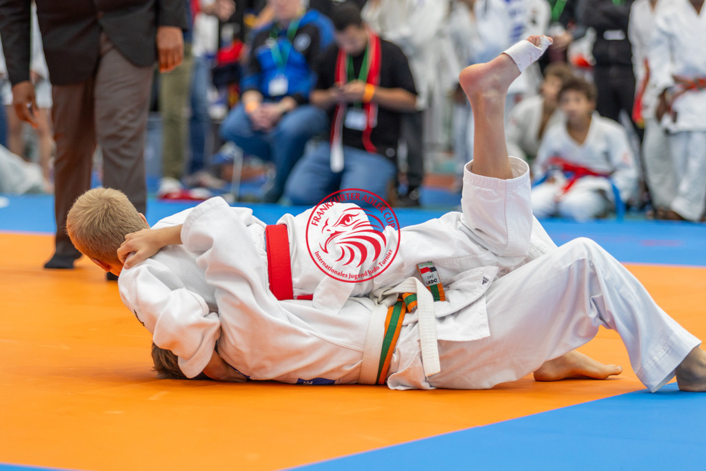 Internationaler Adler Cup 2024 | Foto vom Internationalen Adler Cup Judo Turnier im Sport- und Freizeitzentrum Kalbach im Oktober 2024 - Realisiert mit Pictrs.com