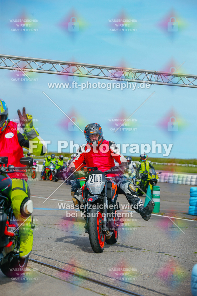 _MOT1030 | Hier findet Ihr Bilder von Touristenfahrten auf der Nürburgring Nordschleife oder von anderen Veranstaltungen die ich besucht habe. Viel Spass beim Durch Schauen 