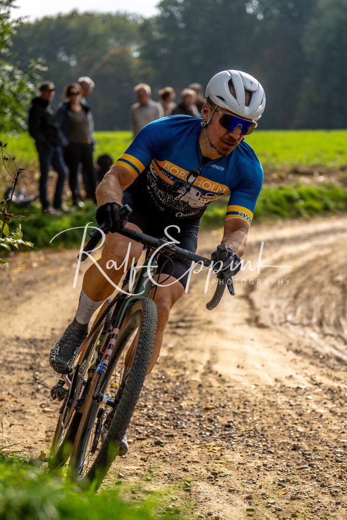 Ralf Eppink Photography 20251012_DSC05133 | Sportfotografie, Eventfotografie, Porträtfotografie, Radsport Fotograf, Triathlon Fotograf, Düsseldorf Fotograf, Köln Fotograf, Actionfotografie, Teamfotografie, Peoplefotografie, Business Portraits, Veranstaltungsfotografie, Reportagefotografie - Realisiert mit Pictrs.com