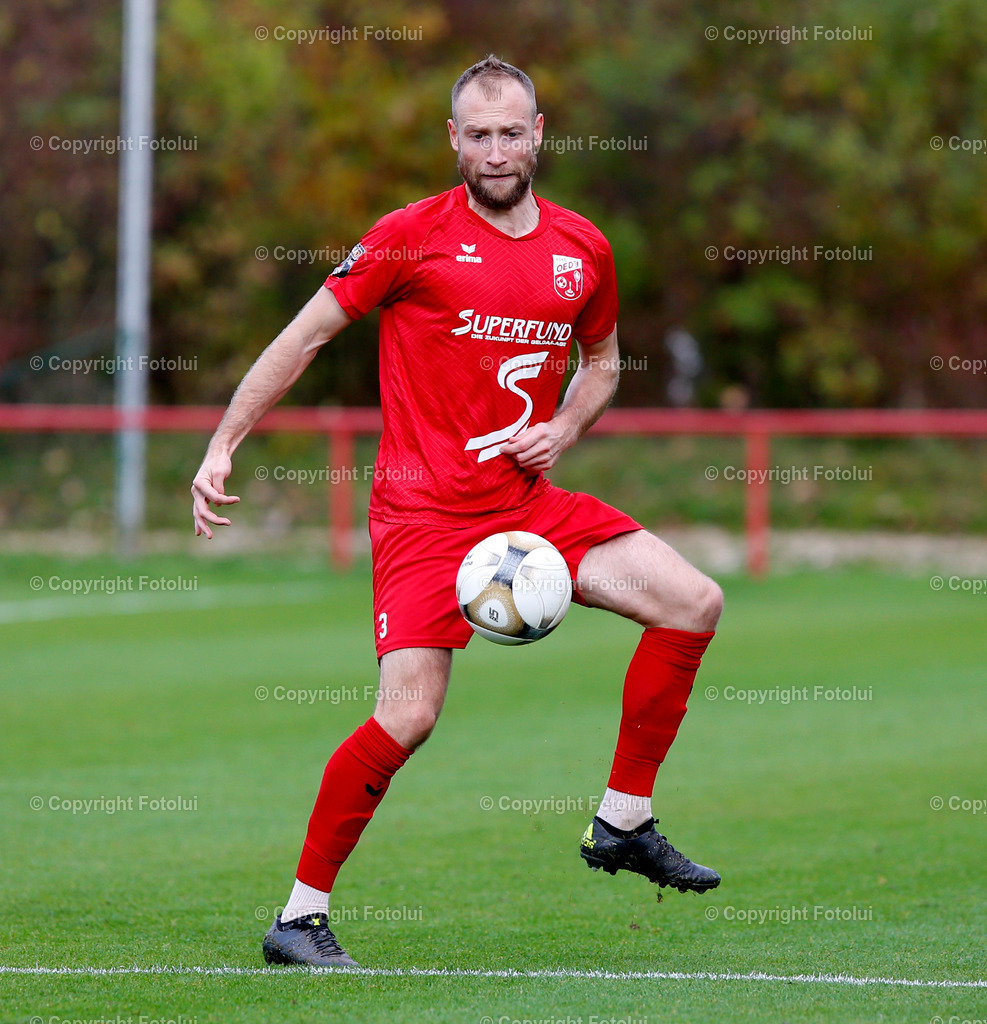 A_LUI_221022_16 | SPORT,FUSSBALL,LT1 OOE LIGA ASKOE OEDT-ATSV STADL-PAURA 22.10-2022 IM BILD: MATEJ VULIC ( OEDT) FOTO:FOTOLUI