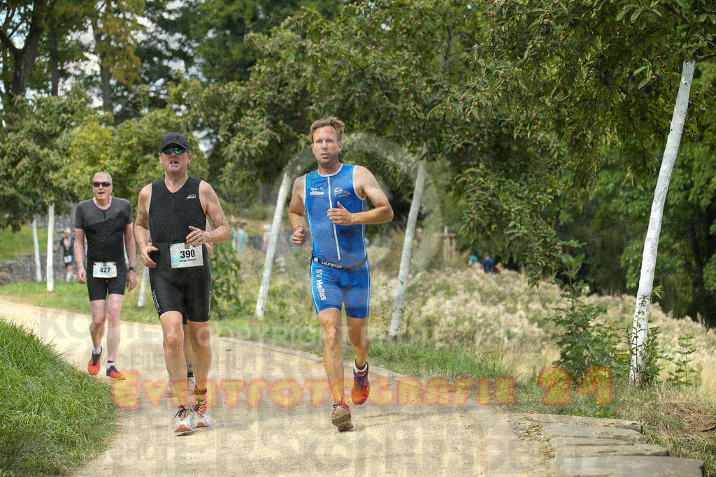 250824_1416_EX1_5630 | Sportfotografie im Rhein-Sieg Kreis, Köln, Bonn, NRW, Rheinland Pfalz, Hessen, etc. Unser Tätigkeitsfeld umfasst den Laufsport vom Volkslauf über den Marathon, Duathlon, Triathon bis zum Ultralauf wie Kölnpfad Ultra oder Schindertrail.