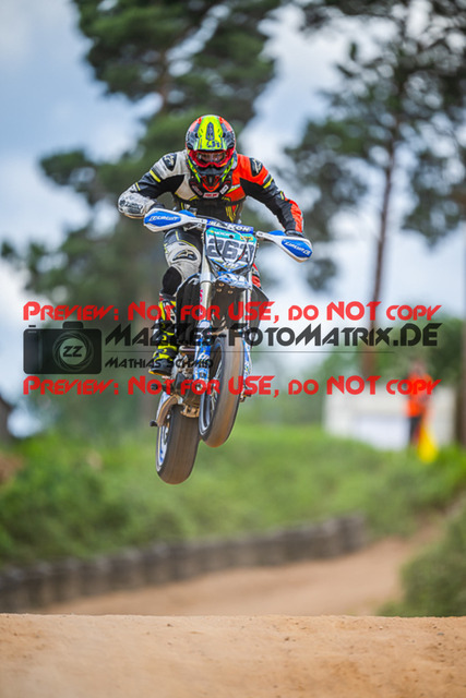 MaZZes_FotoMatrix_220528_6181 | Fotograf Mathias Schmid
Sportfotograf,
Eventfotograf,
Hochzeitsfotograf,
Portraitfotograf