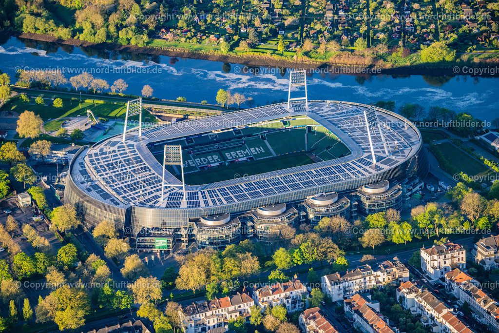 Bremen_Werder_Bremen_Weserstadion_ELS_8488200424 | BREMEN 20.04.2024 Das Weserstadion in Bremen - das Stadion des Fußball-Bundesligisten Werder Bremen. Weiterführende Informationen bei: Bremer Weser-Stadion GmbH. // The Weser Stadium in Bremen, the stadium of the Bundesliga club Werder Bremen. Further information at: Bremer Weser-Stadion GmbH. Foto: Martin Elsen
