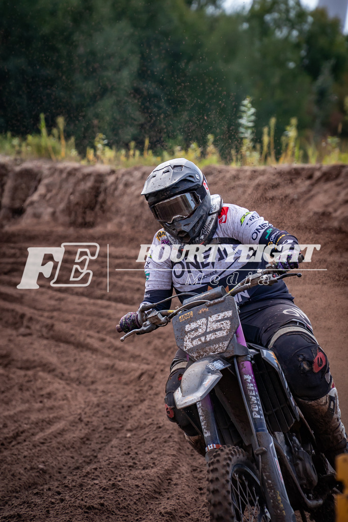 DSC01744 | fourtyeightmedia - Realisiert mit Pictrs.com