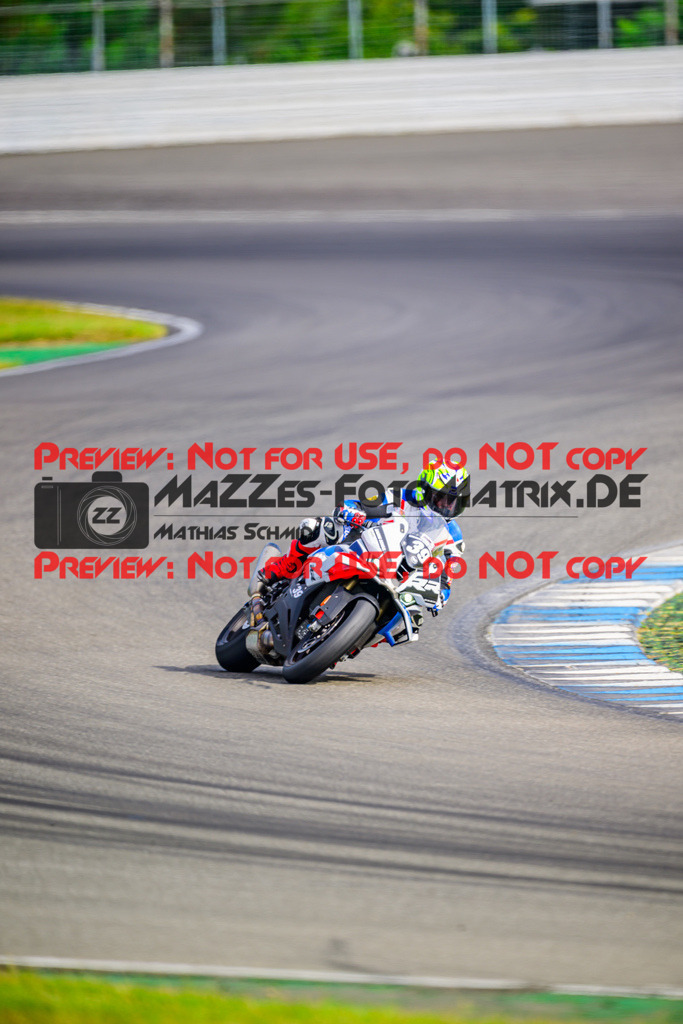 MaZZes_Fotomatrix_20250817_6007705_0401 | RSE