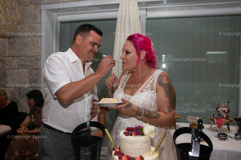 KERSTINFREDYHOCHZEIT_260822_237 | bilder, linz, photo, foto, fussball, sport, fotolui, bundesliga